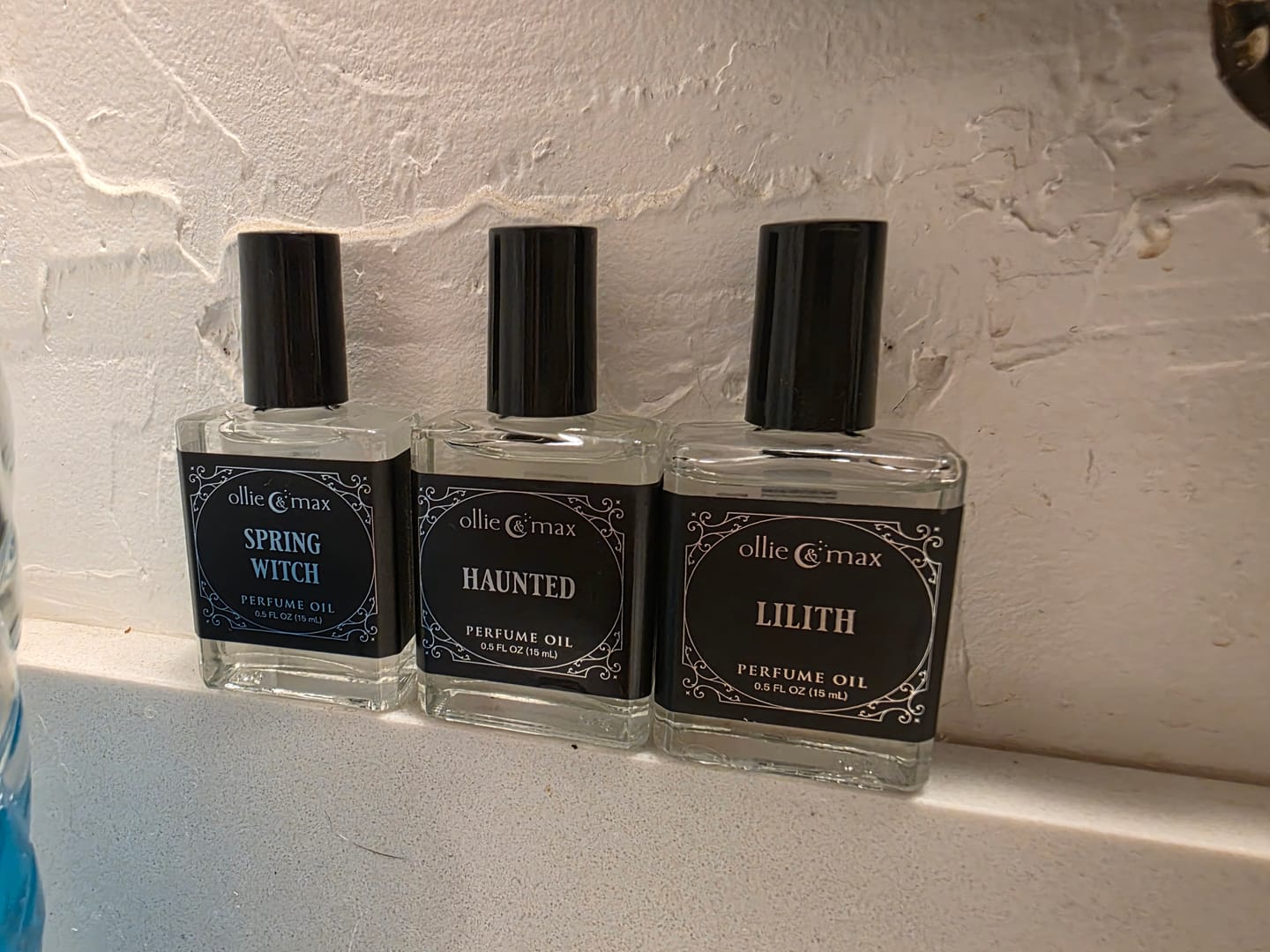 Customer photo review of Autumn Witch Vegan Perfume Oil
