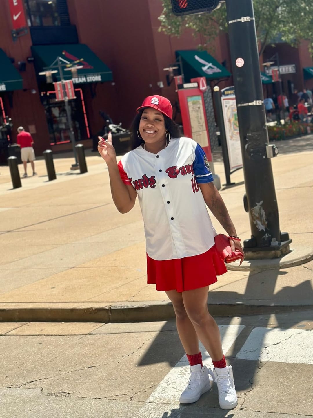 Customer photo review of Custom Baseball Jersey Stitched Personalized Baseball Sports Uniform For Men Women Boy