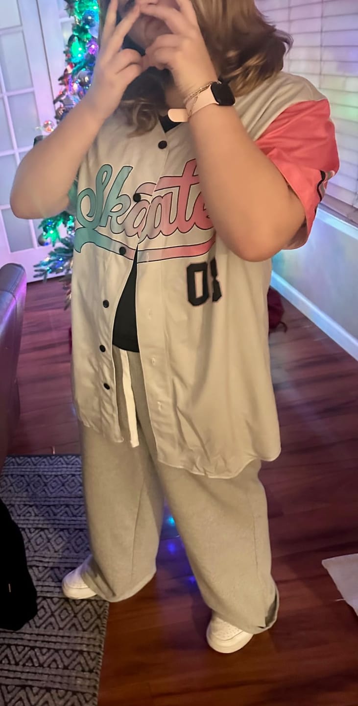 Customer photo review of Custom Baseball Jersey Stitched Personalized Baseball Sports Uniform For Men Women Boy