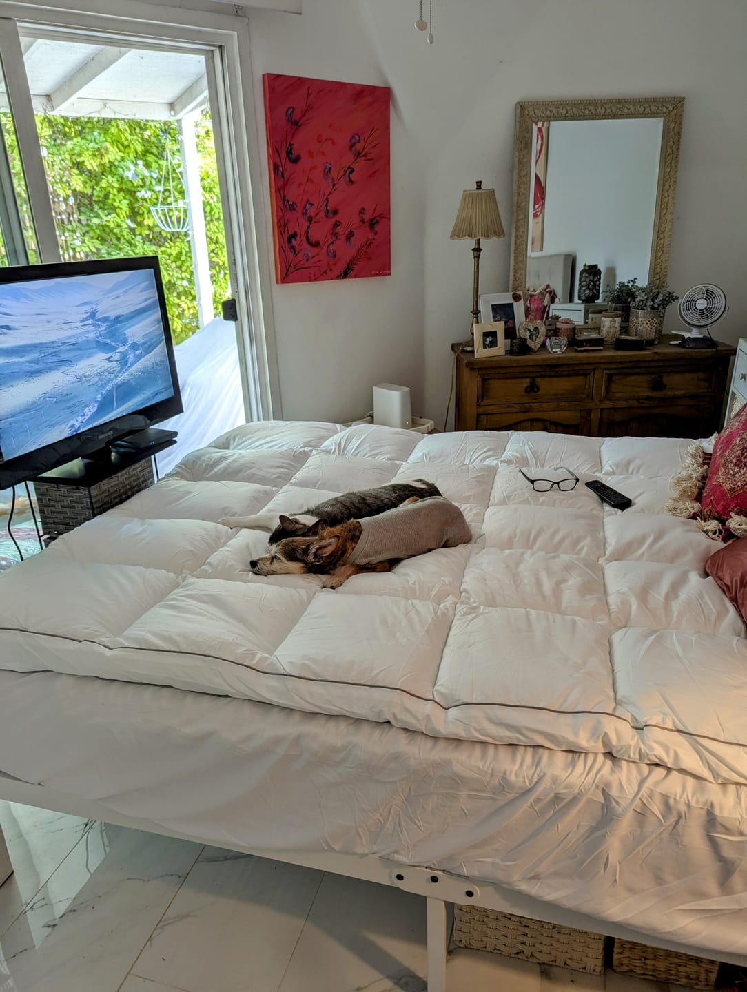Customer photo review of Muscle Mat Luxury Mattress Topper - 4 Inches Thick