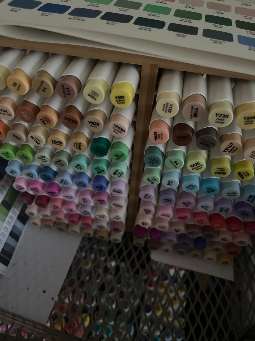 Customer photo review of Ohuhu Bamboo Marker Organizer (Europe Only)