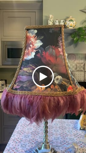 Customer video review of Hackle Fringe 12cm length Feathers FR012
