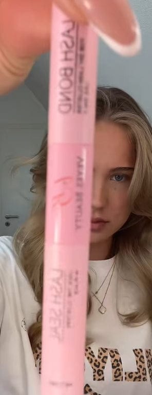 Customer photo review of Lash Bond & Seal - Black 10ml