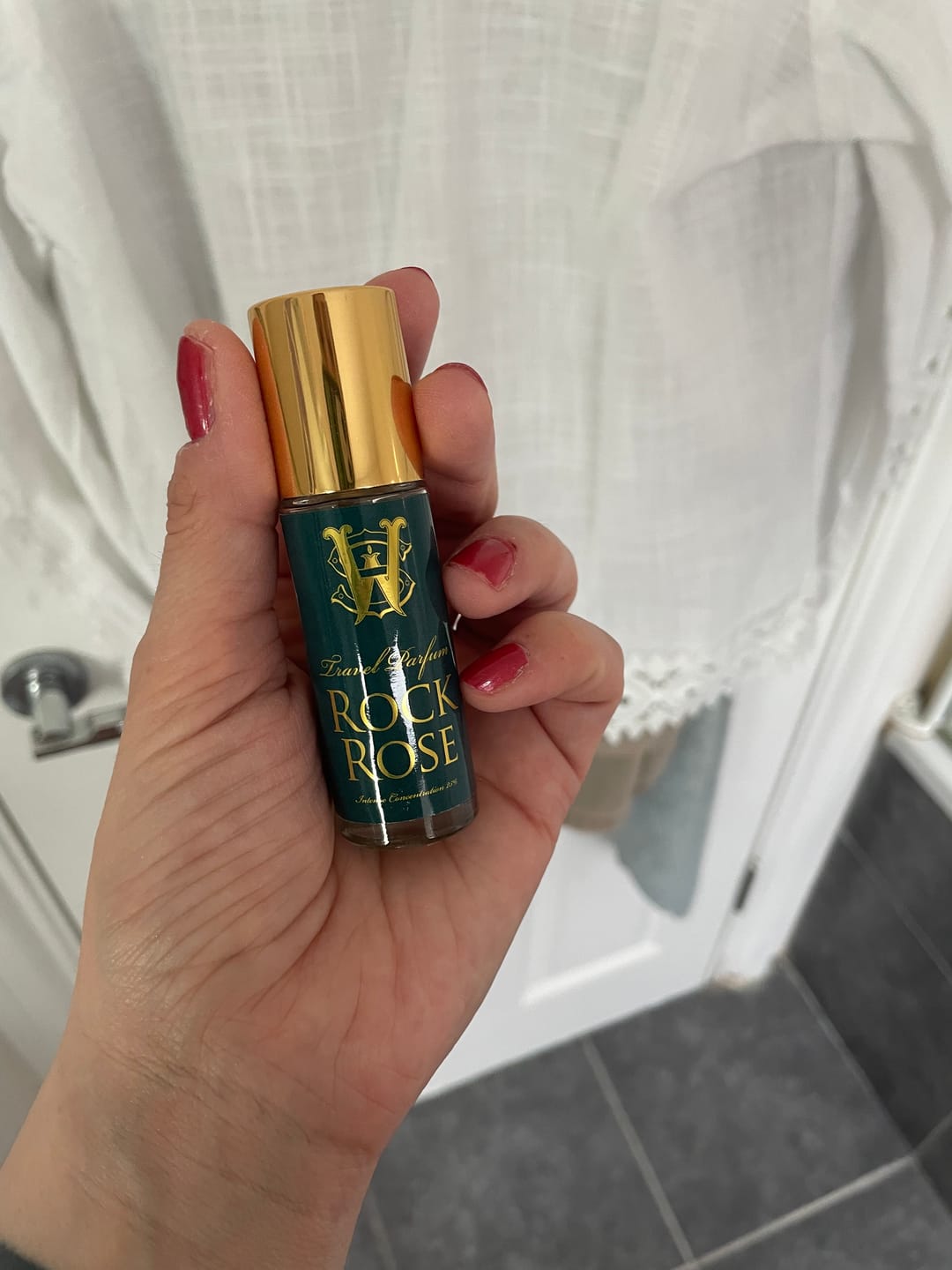 Customer photo review of Rock Rose