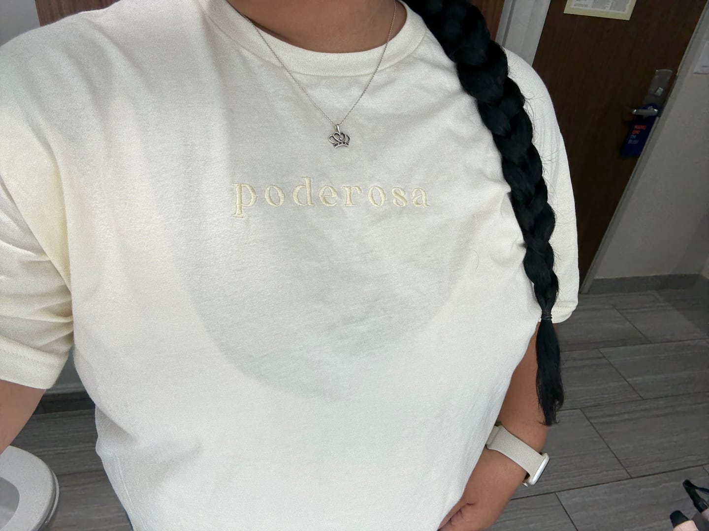 Customer photo review of 'Poderosa' Embroidered Ivory Boxy Crop Top