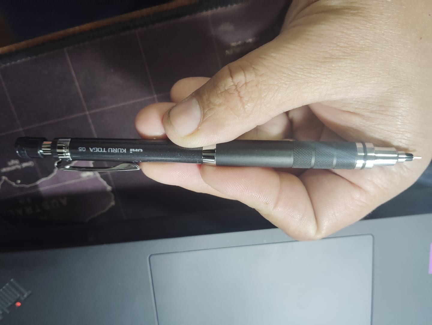 Customer photo review of Uni Kuru Toga - Portaminas Roulette 0,5 mm