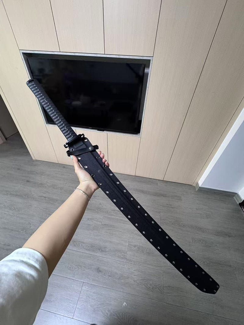 Customer photo review of Pioneer Katana (Tactical Katana™ – Titanium-Coated Version)