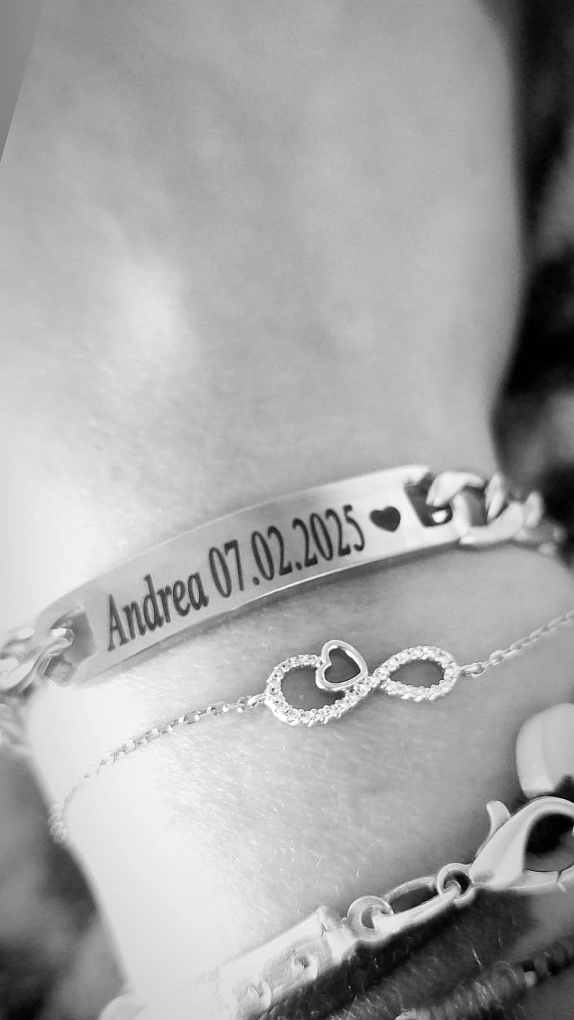 Customer photo review of Coppia di Bracciali Amore Eterno Personalizzati con incisione