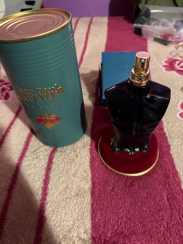Reseña con foto de un cliente sobre Perfume Jean Paul Gaultier Le Beau Le Parfum EDP