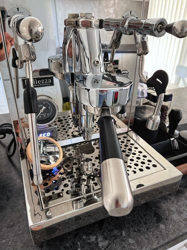 Customer photo review of Bottomless Portafilter (Hybrid)