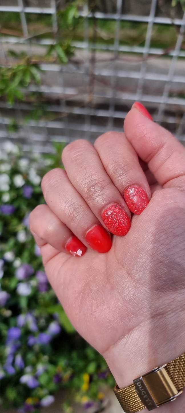 Customer photo review of Sweet Makeup Dipping Powder