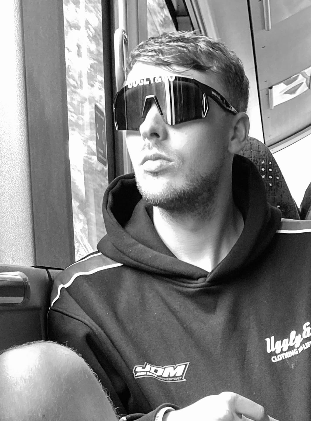 Customer photo review of U&C 'Classic' Paddock Sunglasses
