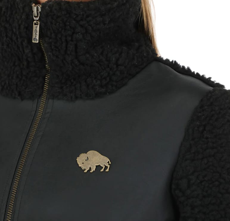 Customer photo review of Chaqueta Terrain Mujer