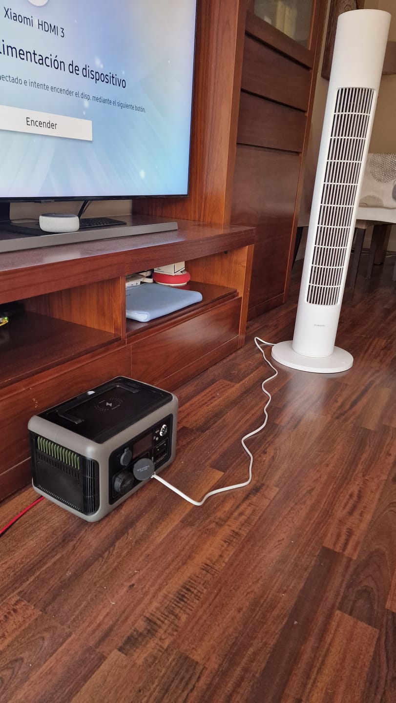 Customer photo review of ALLPOWERS Generador Solar 600W (R600 + SP027 Panel Solar 100W)