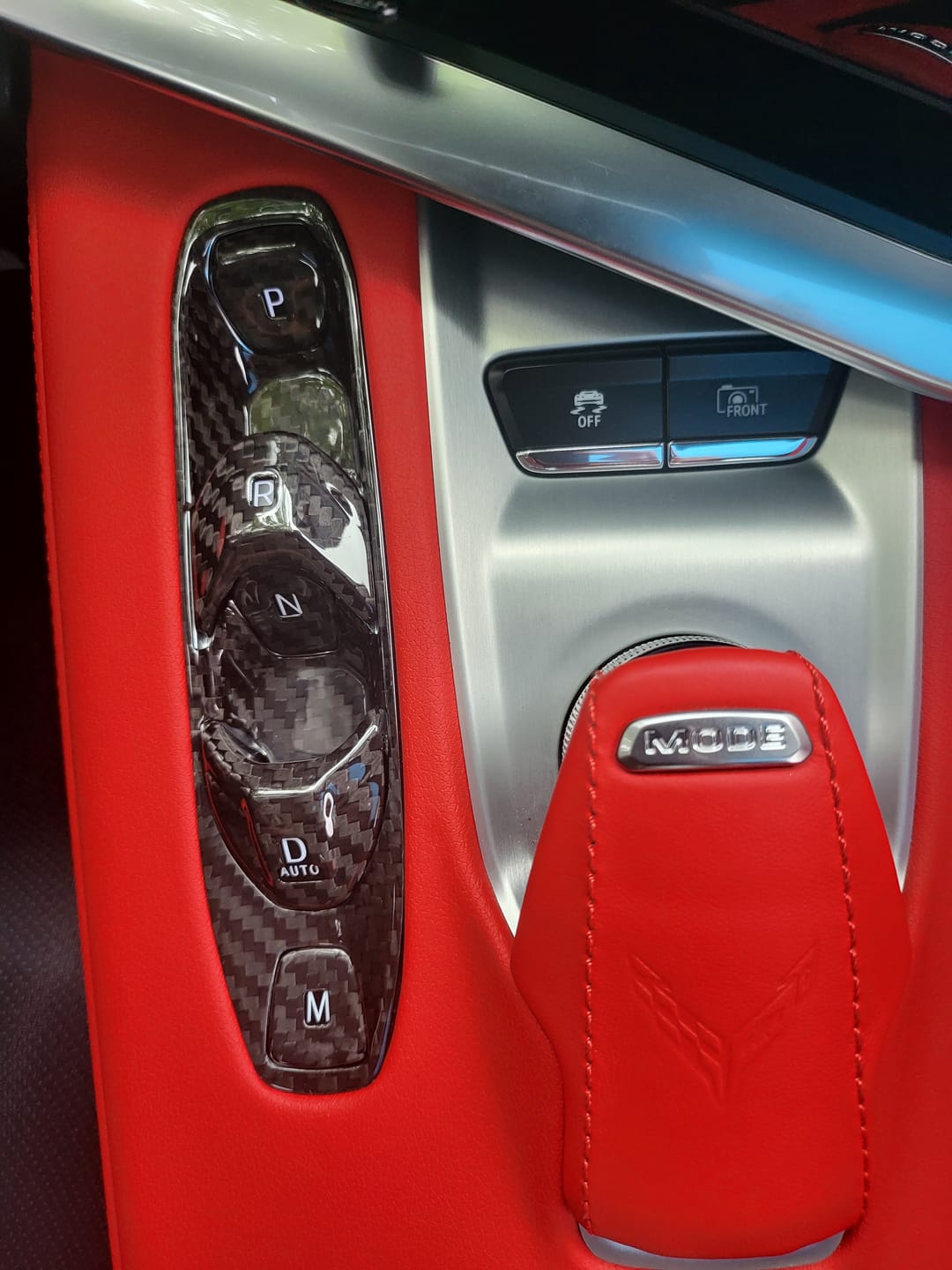 Customer photo review of C8 Corvette Carbon Fiber Gear Shift Button Cover