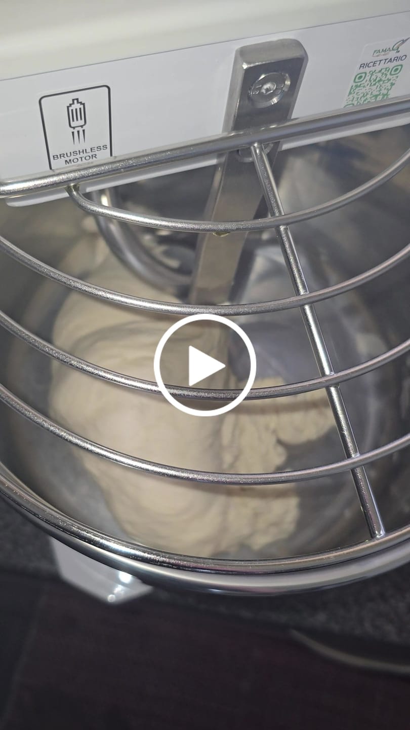 Customer video review of Famag Grilletta IM 5 Spiralkneter 10V HH
