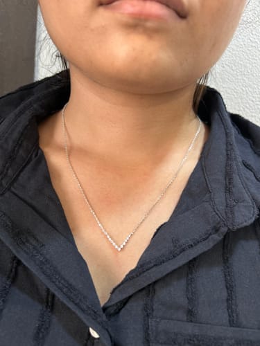 Customer photo review of Sophisticated V-Shaped Diamond Necklace