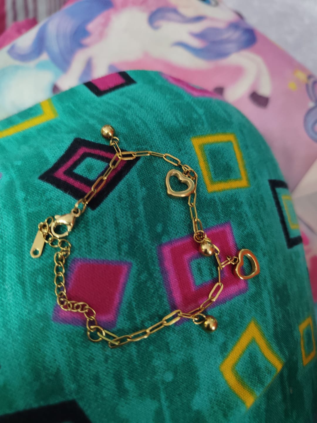 Customer photo review of Openwork Heart Charm Bracelet