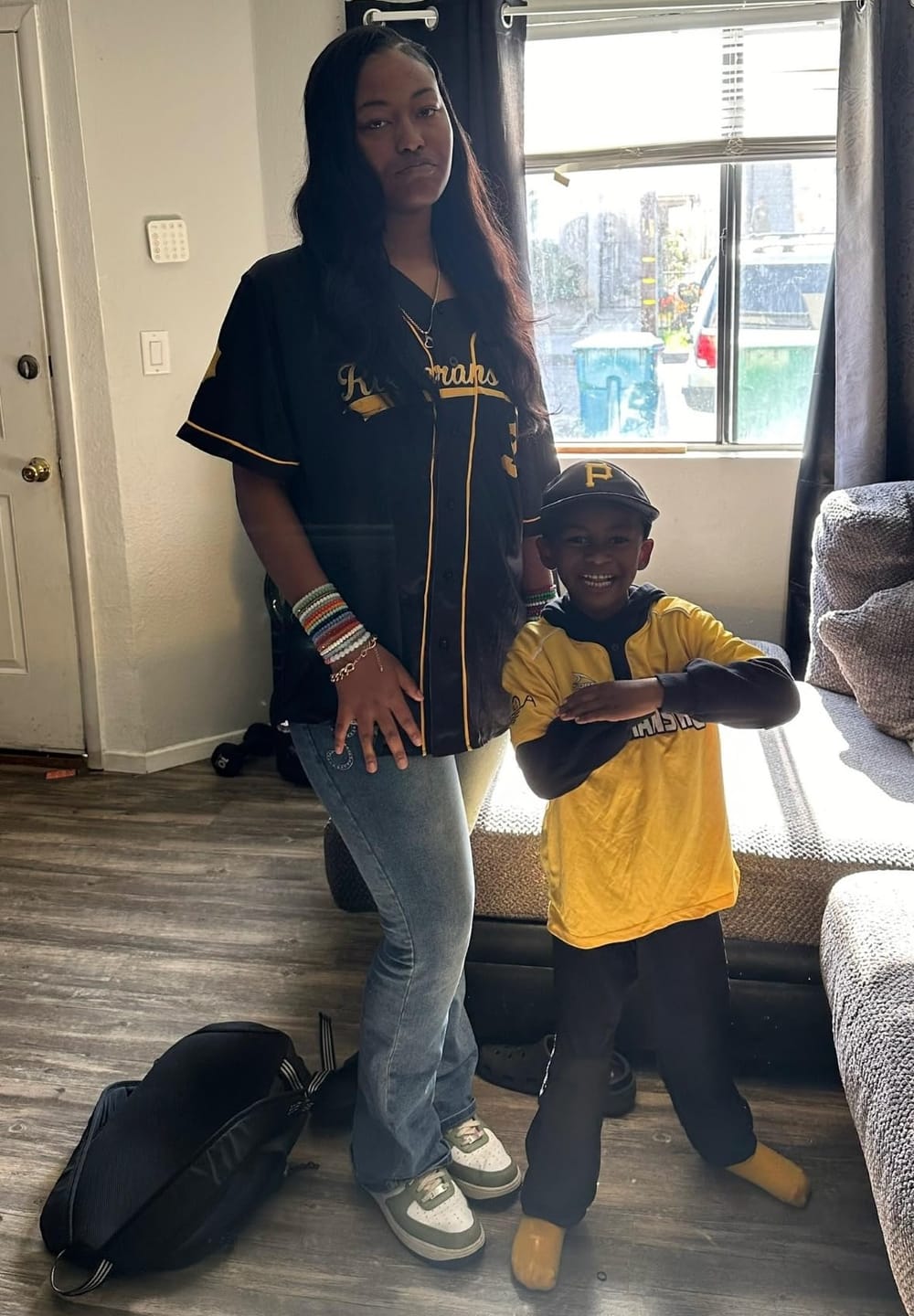 Customer photo review of Custom Baseball Jersey Stitched Personalized Baseball Sports Uniform For Men Women Boy