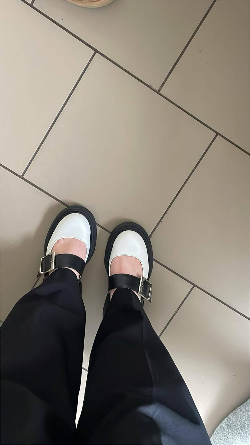 Customer photo review of Mėnulis Closed Toe Sandals