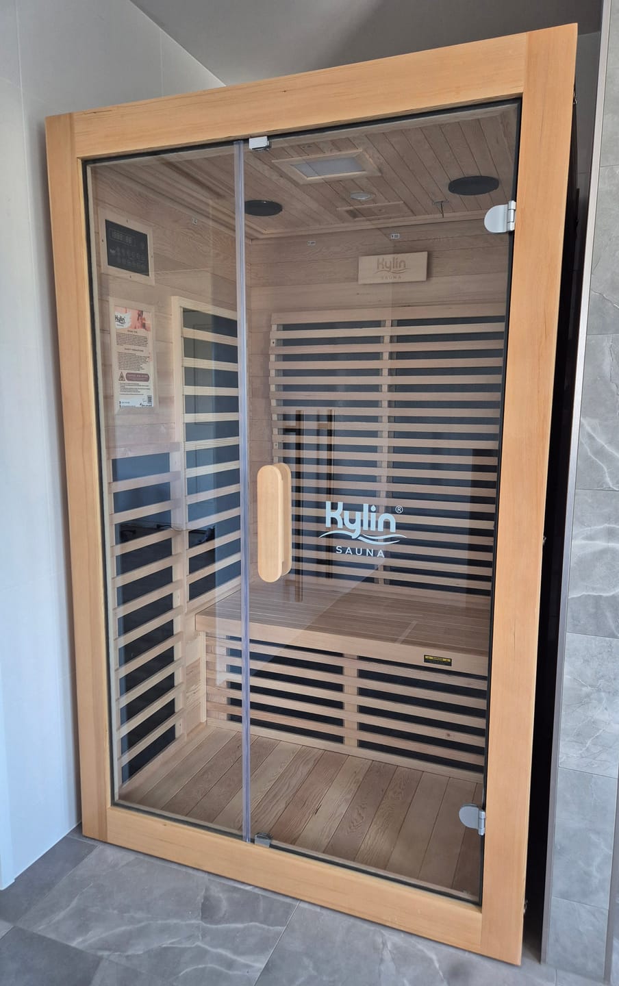 Customer photo review of Kylin Low EMF Carbon Infrared Sauna 2 Person with floor heater H6201-F