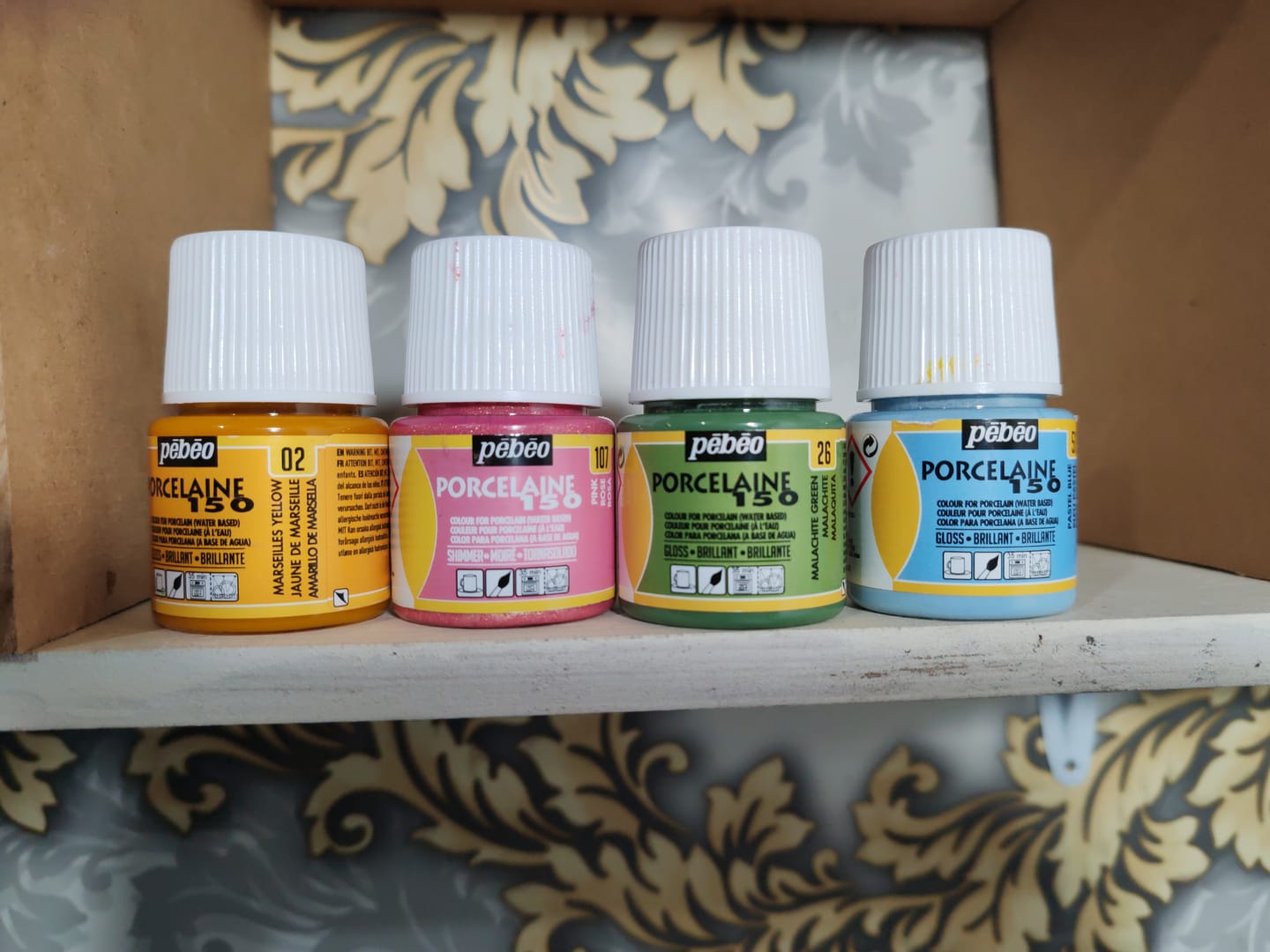 Customer photo review of Pebeo Porcelaine 150 - Pintura para Porcelana 45 ml