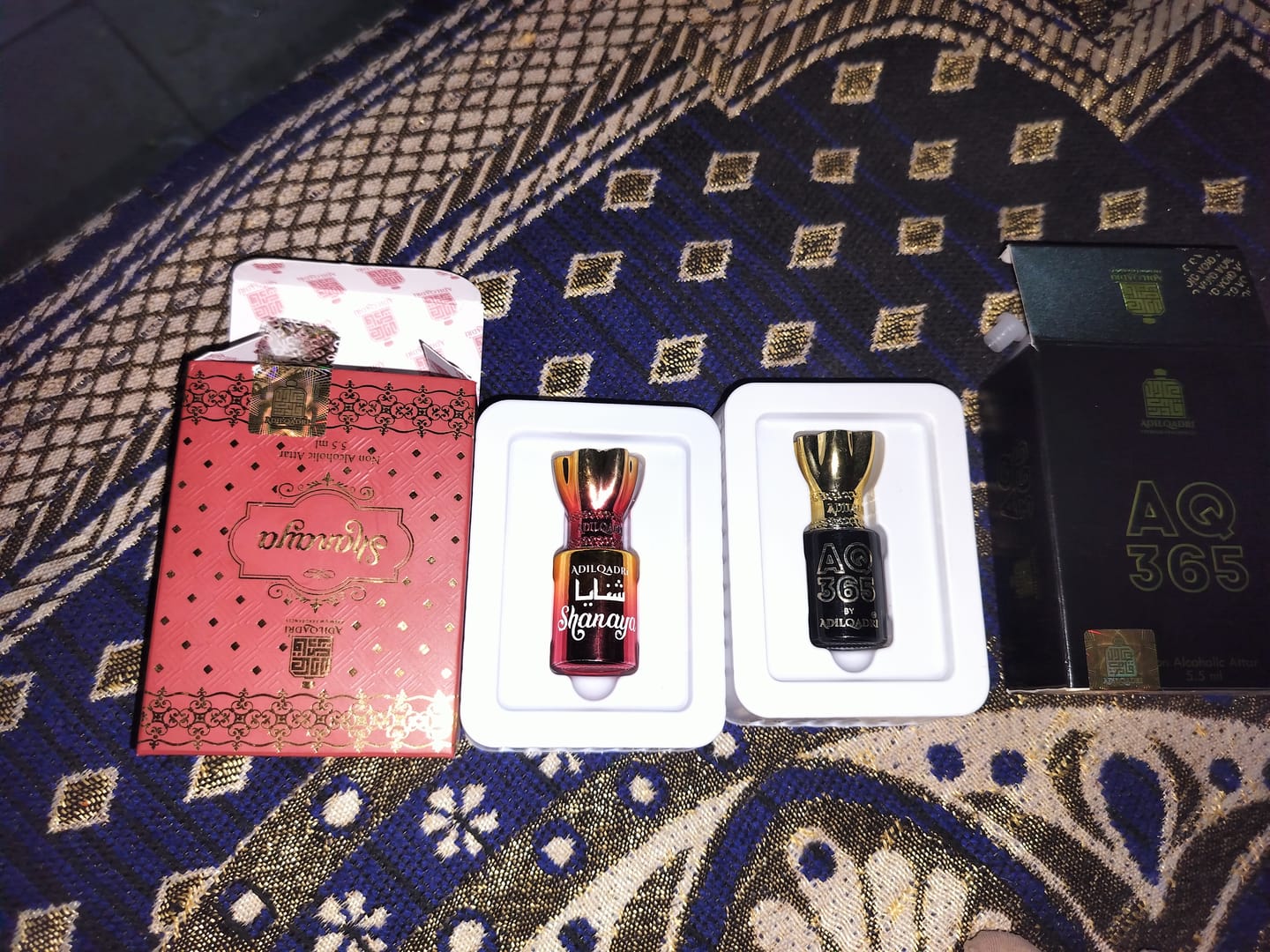 Customer photo review of 2 Pcs Attar Set Shanaya And AQ 365 5.5 Ml Each