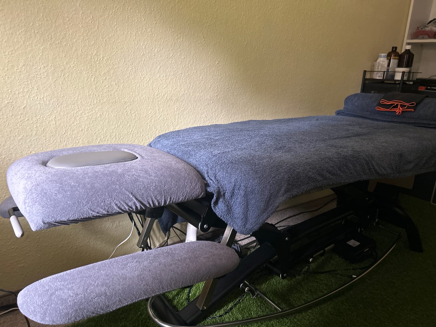 Customer photo review of Frottee Bezug für Therapieliegen Agila 4 Grau