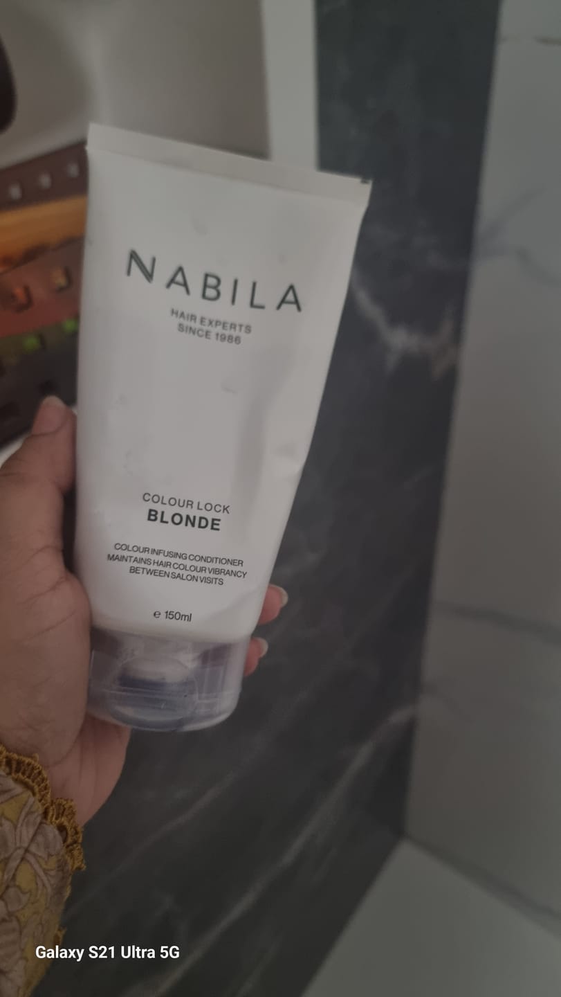 Customer photo review of NABILA Colour Lock | 150ml