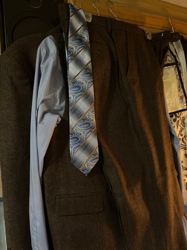 Customer photo review of Blue Grey Paisley Men's Tie Handkerchief Cufflinks Set