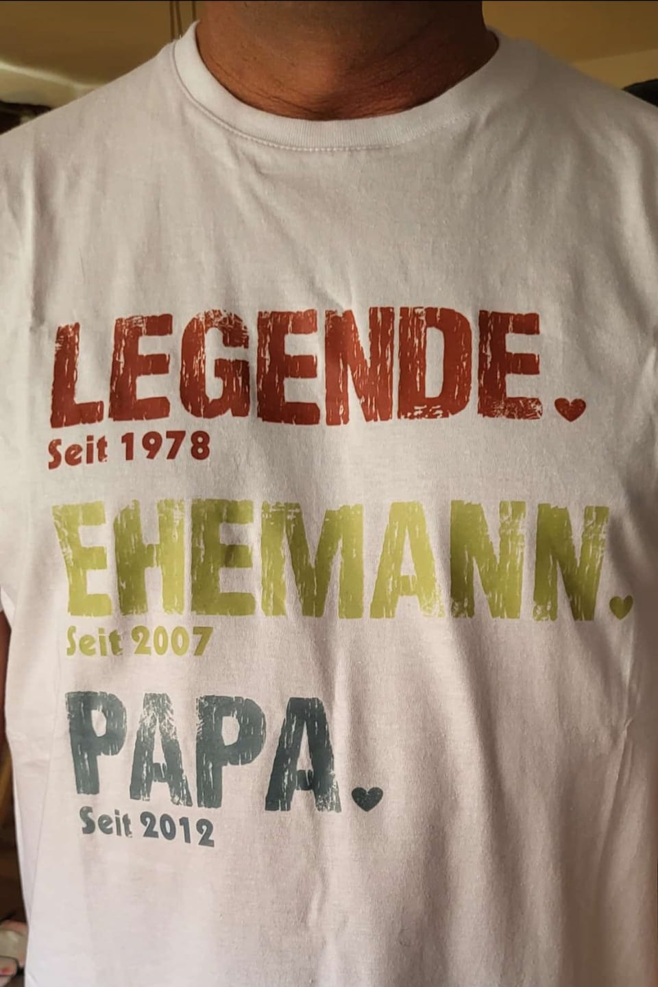 Customer photo review of Legende, Ehemann, Papa und Opa - Personalisiertes T-Shirt für Papa und Opa