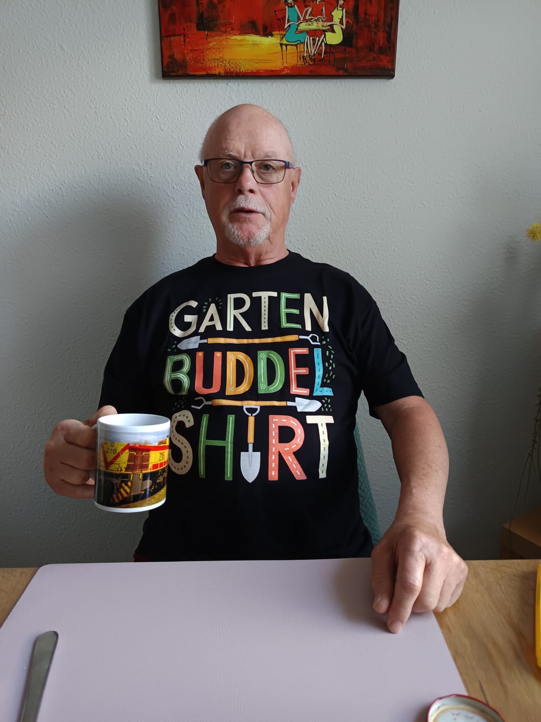 Customer photo review of Garten Buddel Shirt - Unisex T-Shirt