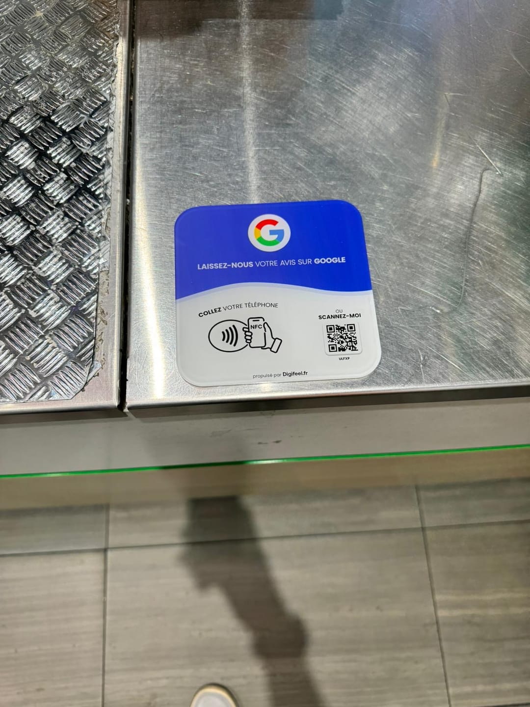 Customer photo review of Plaque Avis Google