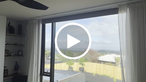 Customer video review of SmartWings Hardwired Motorized Roller Shades 100% Blackout Vigor