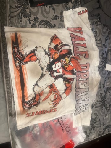 Customer photo review of Vale Forever Falcon Bling Tee Cream