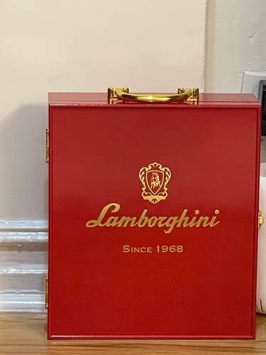 Customer photo review of Lamborghini LUXE Red Collection with Gift Set