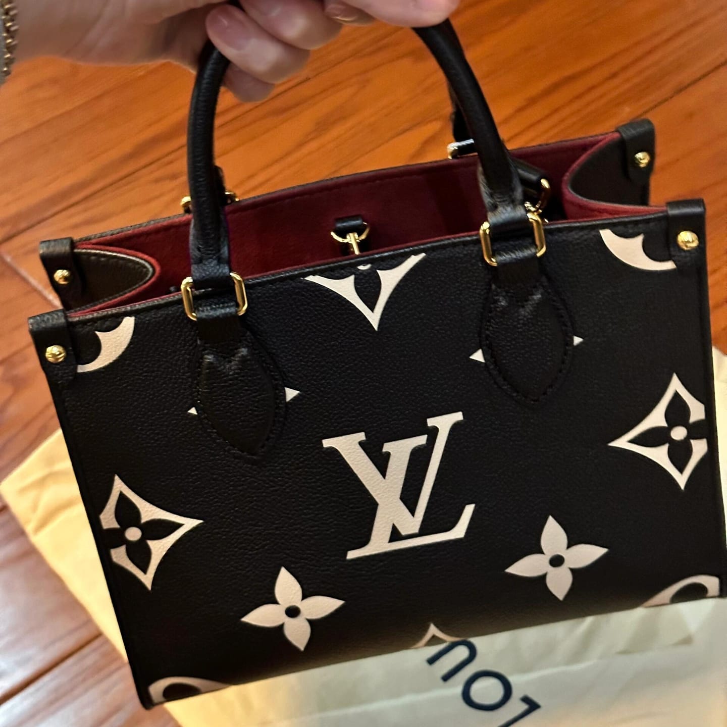 Customer photo review of 【ルイヴィトン】大容量で使いやすい♪オンザゴーMM バッグM45494
