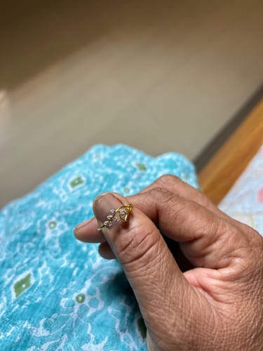 Customer photo review of Fashionable Leaf Style Ring