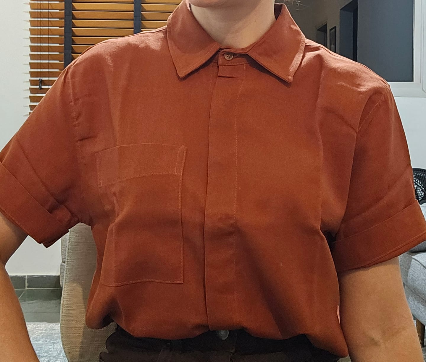 Customer photo review of Camisa Jambo Terracota