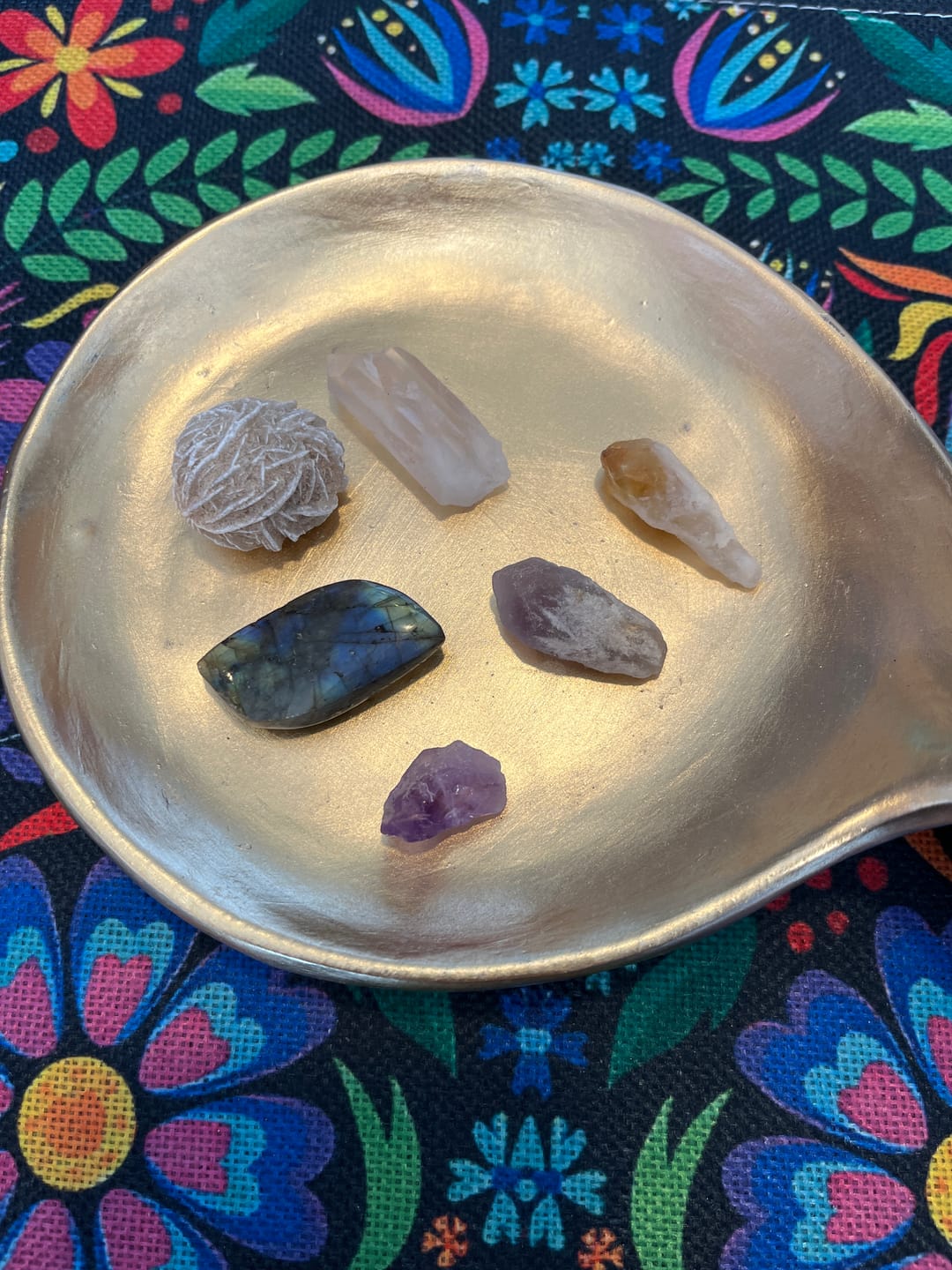 Customer photo review of 75% Off 26-Piece Mini Gemstone Pocket Set