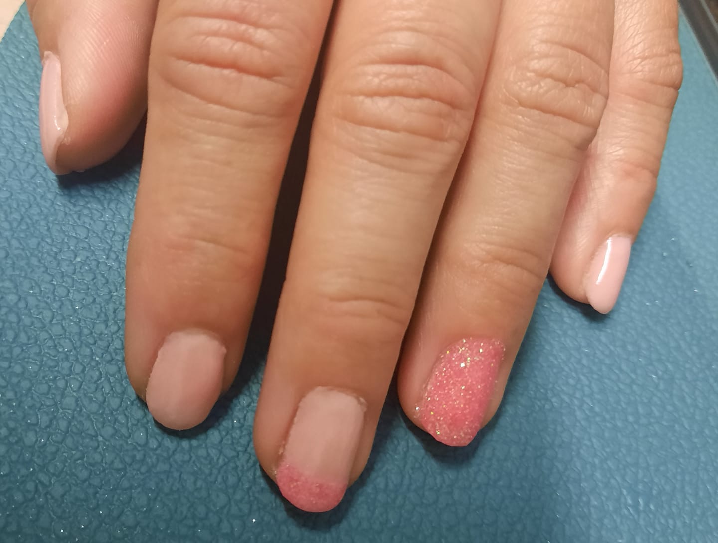 Customer photo review of Sweet Pink Bling Dipping Powder