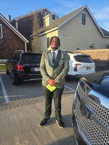Customer photo review of Men's 3-Piece Vintage Style Gold Damask Jacquard Green Suit