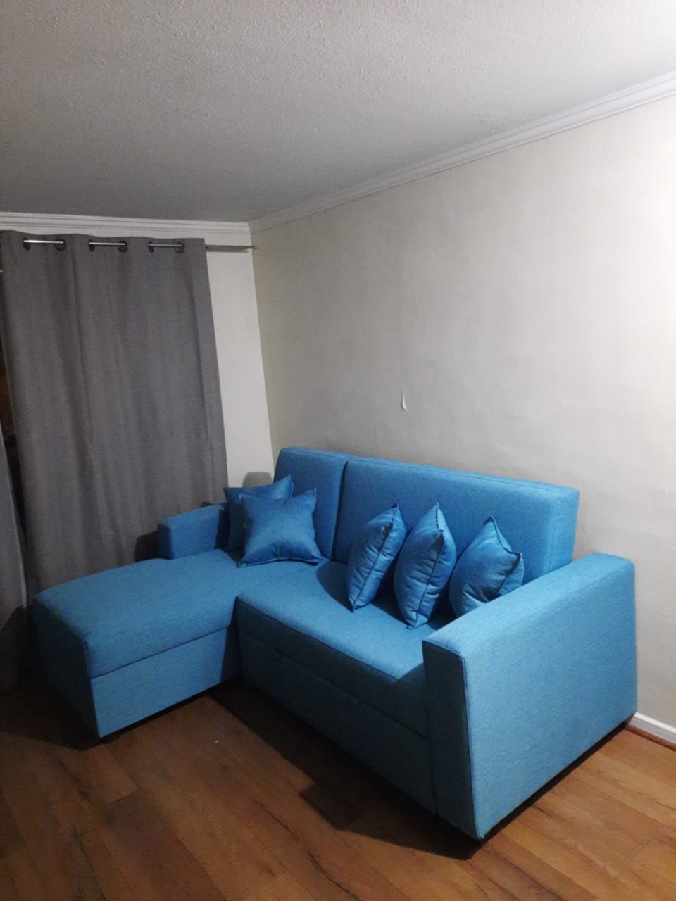 Customer photo review of Sofá en L Cama Baúl Paris