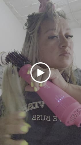 Customer video review of KIT Plancha Infrarroja y Cepillo 5 En 1 Diana Fletes