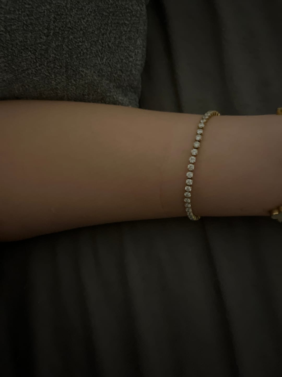 Customer photo review of Tennis Armband | 18K vergoldet