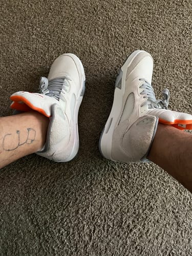 Customer photo review of Jordan 5 Retro SE Craft Light Orewood Brown