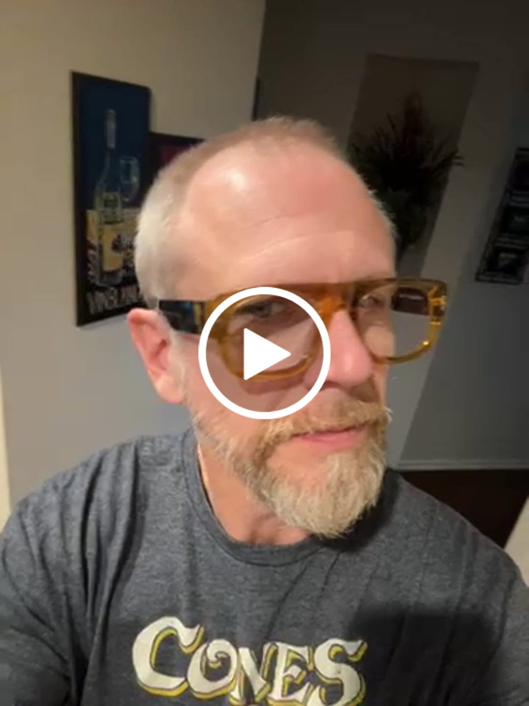 Customer video review of Huxley O