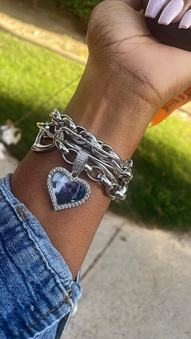 Customer photo review of Hearts Photo Bangle Bracelet