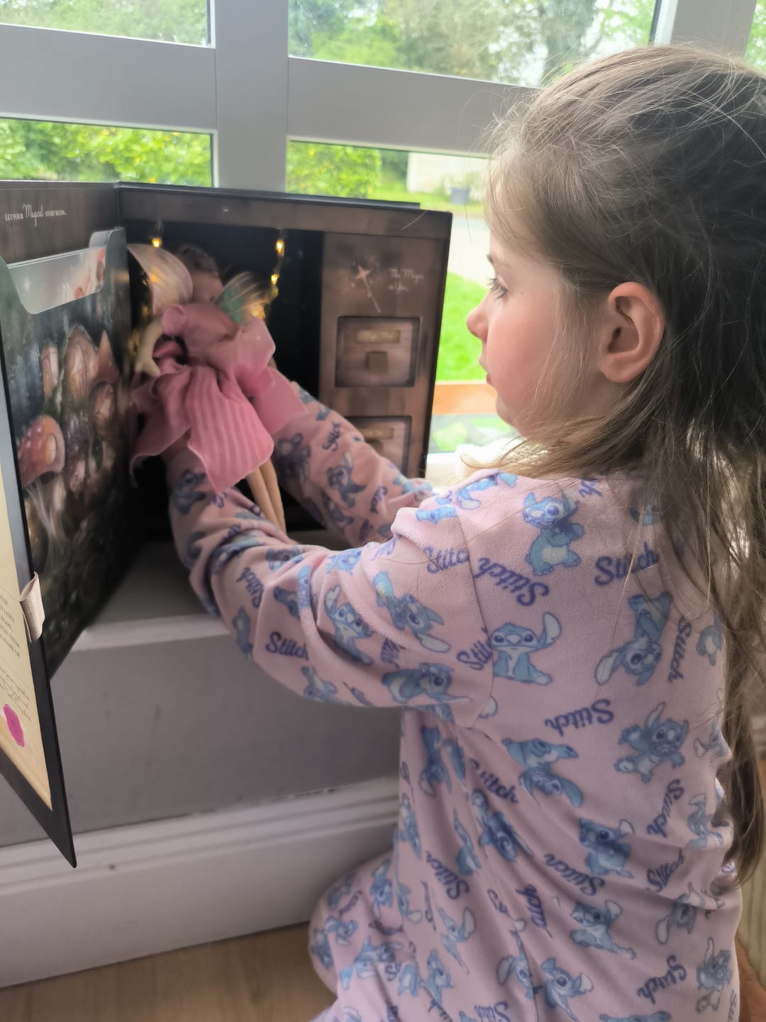 Customer photo review of My Forever Tooth Fairy Gift Set - Includes Storybook, Tooth Fairy Doll, Tooth Tote & Dis'Play' Case - FREE Bonus Gift Forever Tooth Fairy Frame