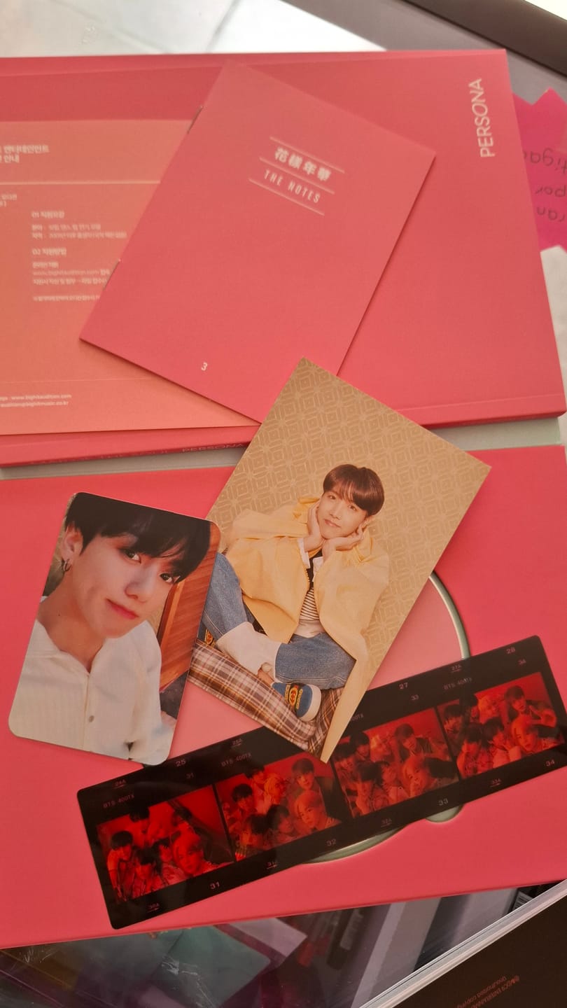 Customer photo review of BTS - 6TH MINI ALBUM MAP OF THE SOUL PERSONA